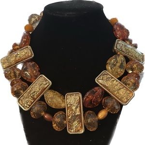 Faux Amber Choker Statement Necklace Magnetic closure